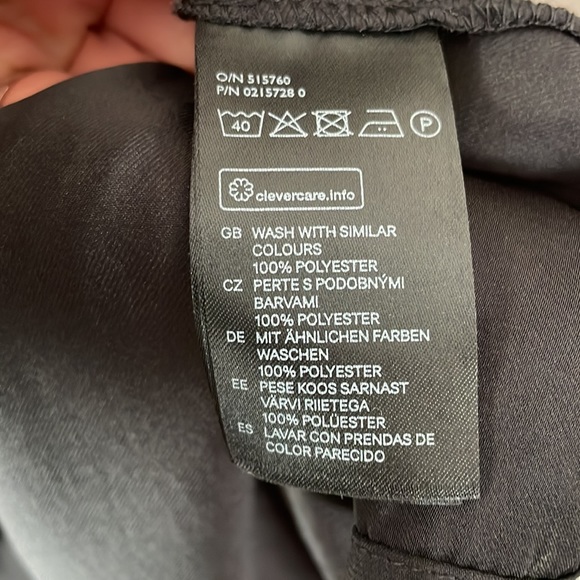 H&M Sleeveless Slip Dress, size 6 - Picture 6 of 10